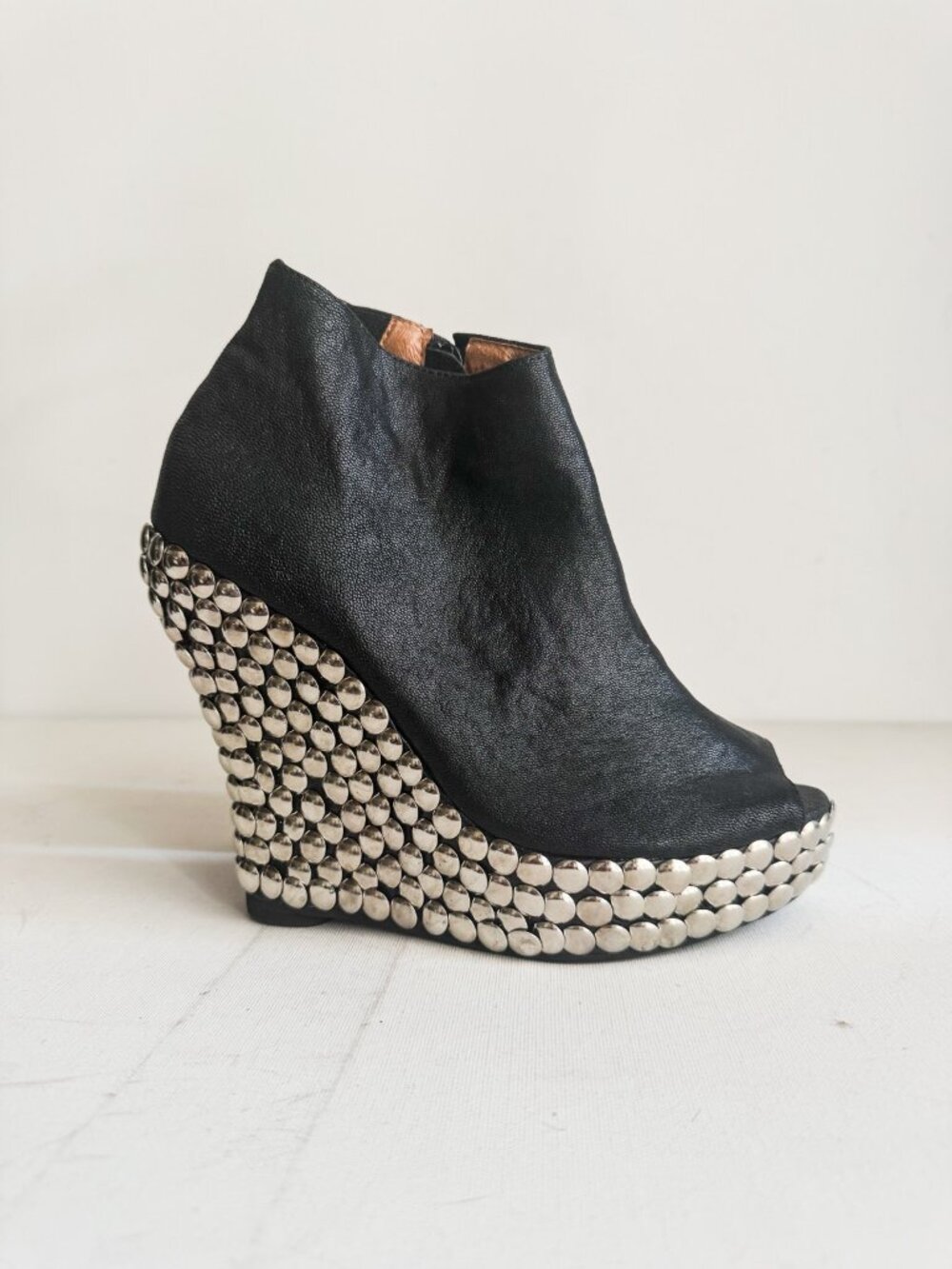 Jeffrey Campbell Black Leather Stud Detail Wedge Heels 8.5 - Picture 3 of 7